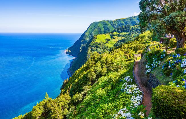 Reisebild: Azoren - Vulkane, Krater und Küsten - wandern auf São Miguel