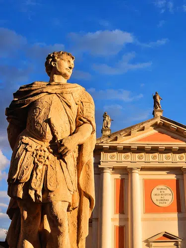 Friaul-Veneto: Palladio, Prosecco und Prosciutto