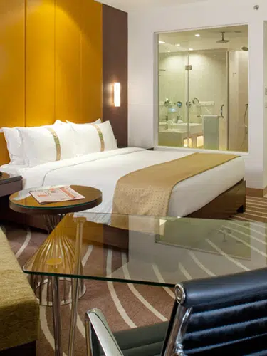 Holiday Inn Mumbai Airport, Mumbai