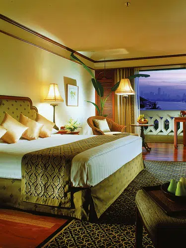 Anantara Riverside Bangkok Resort