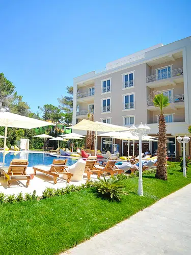 Sandy Beach, Durres