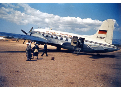 Die Fahrt Dr. Tigges Flugzeug