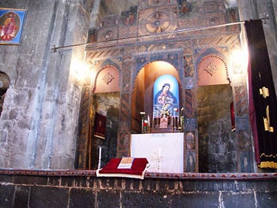 Rundreise Armenien Kirche Innenansicht