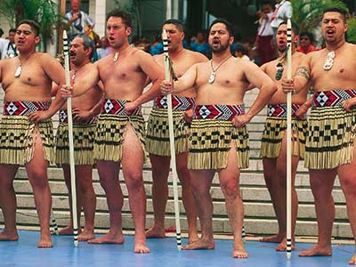 Rundreise Neuseeland Maori Haka Tanz