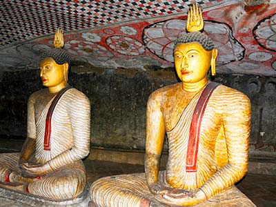 Sri Lanka Rundreise Buddhismus Statue