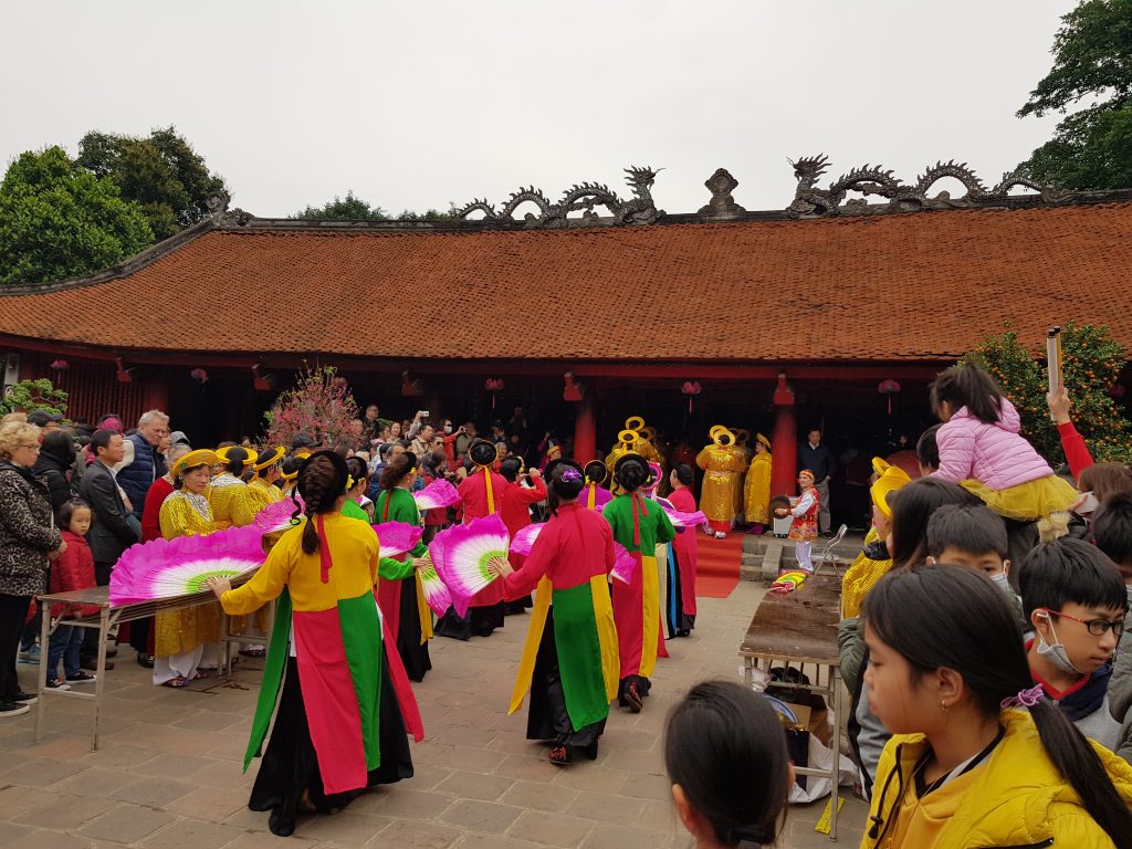 Hanoi_Neujahrsfeierlichkeiten im Literaturtempel gebeco