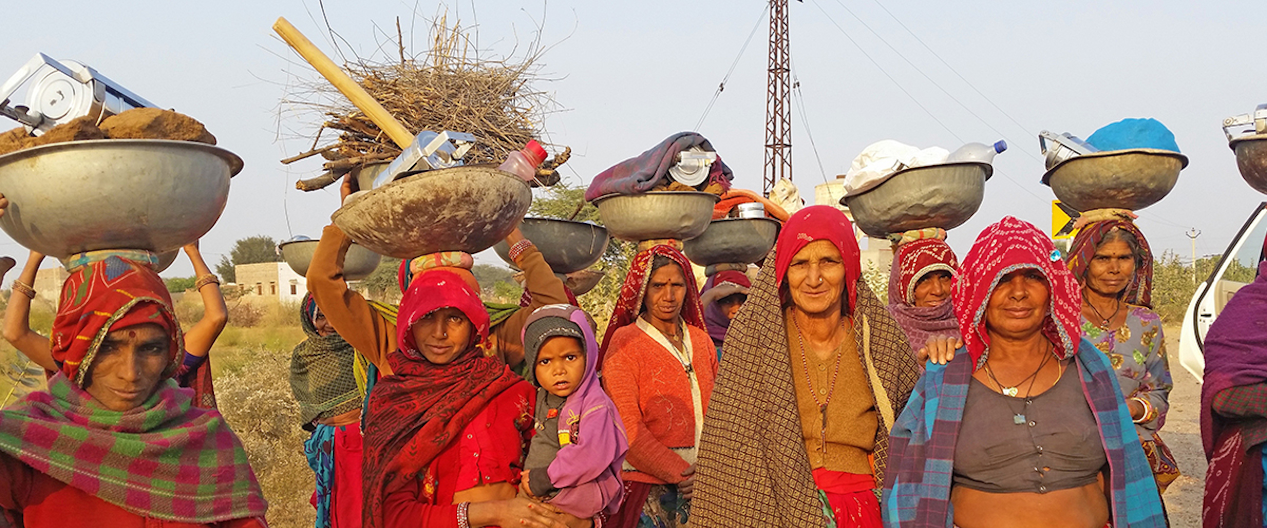 Indien_Frauen_Töpfe_Gebeco
