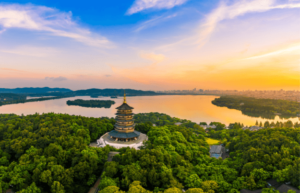 Leifeng Pagode und Westsee in Hangzhou in China | Gebeco