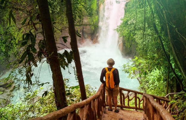 Zu den Ländertipps für Costa Rica