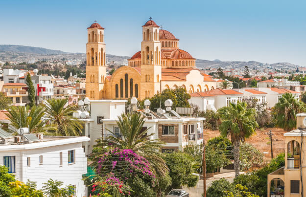 Blick auf die Stadt Paphos auf Zypern | Gebeco