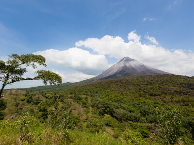 Im Hintergrund ist der Vulkan el Arenal zu erblicken. in La Fortuna auf Costa Rica | Gebeco
