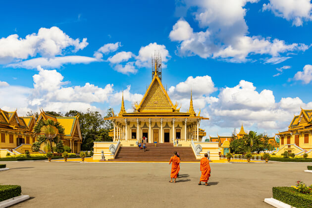Königspalast in Phnom Penh – kulturelles Wahrzeichen Kambodschas mit traditioneller Khmer-Architektur