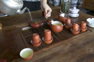 Traditionelle chinesische Teezeremonie in Shanghai, China I Gebeco