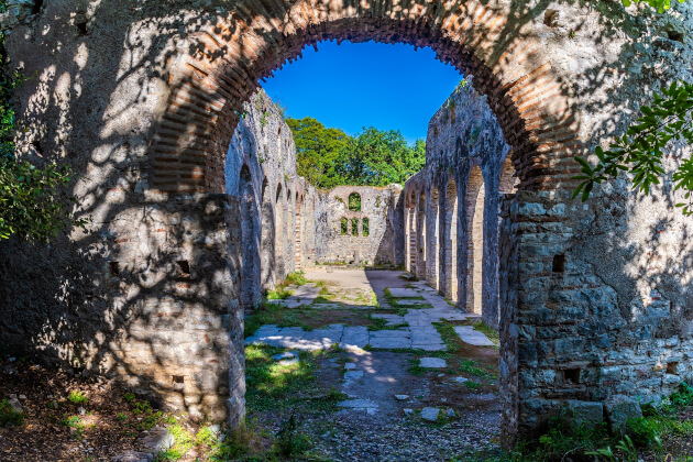 Ruinen der frühchristlichen Basilika von Butrint in Albanien