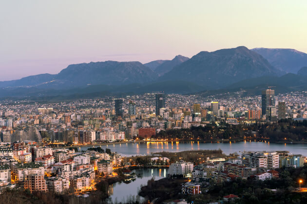 Erfahren Sie mehr über Tirana