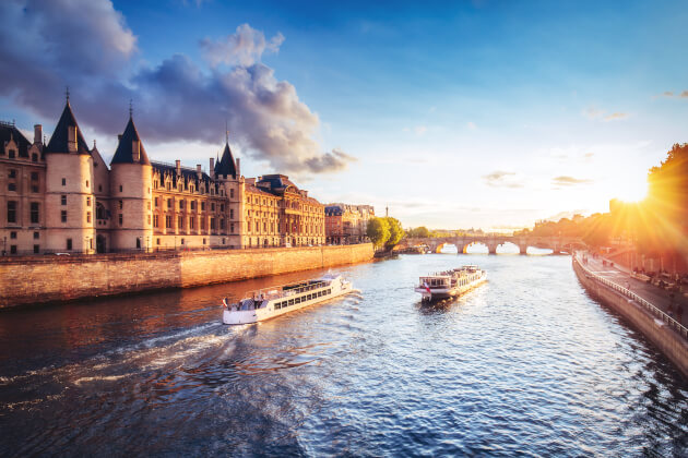 Zu den Ländertipps für Frankreich