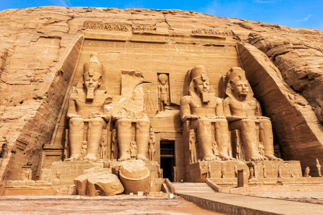 Zu den Informationen über Abu Simbel