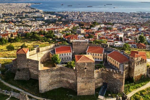 Zu den Informationen über Thessaloniki