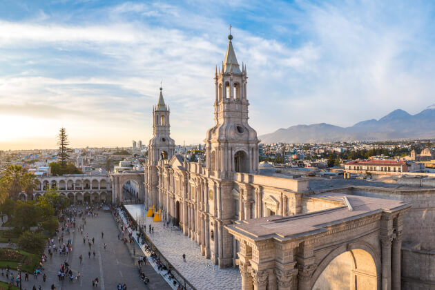 Zu den Informationen über Arequipa