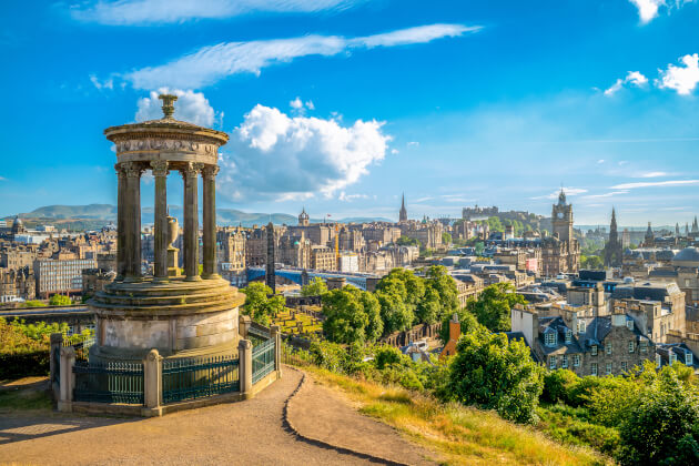 Zu den Informationen über Edinburgh