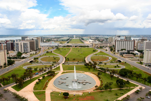 Zu den Informationen über Brasília