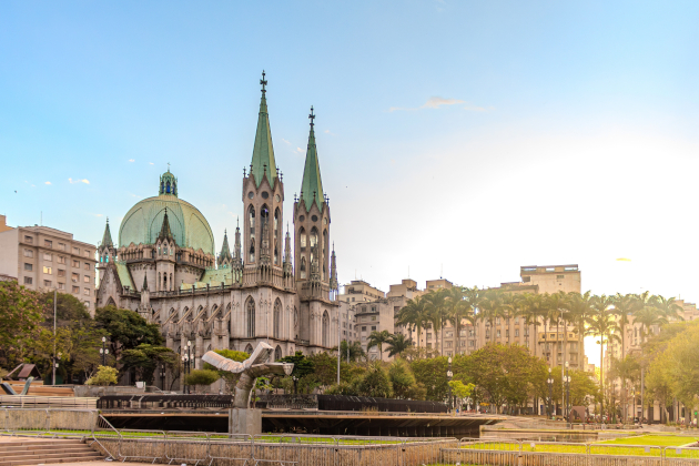 São Paulo Kathedrale Sé – Historisches Wahrzeichen im Zentrum Brasiliens größter Stadt