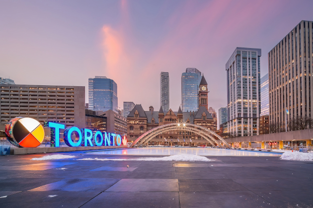 Zu den Informationen über Toronto