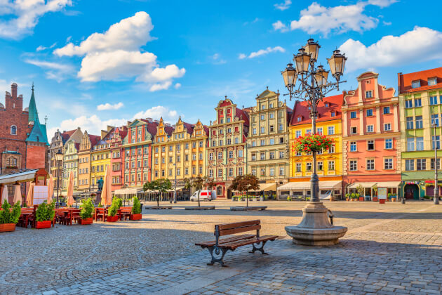 Bunte Bürgerhäuser am Marktplatz von Breslau Polen. | Gebeco