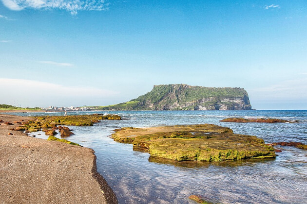Zu den Informationen über Jeju
