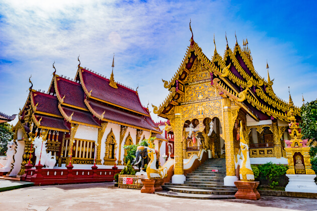 Prunkvolle Tempelanlage in Chiang Mai, Thailand. | Gebeco