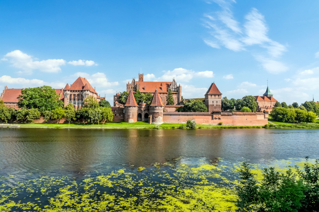 Schloss Marienburg in Polen – mittelalterliche Ordensburg an der Nogat