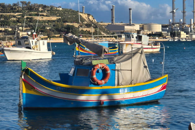 Luzzu-Boot im Hafen von Marsaxlokk, Malta I Gebeco